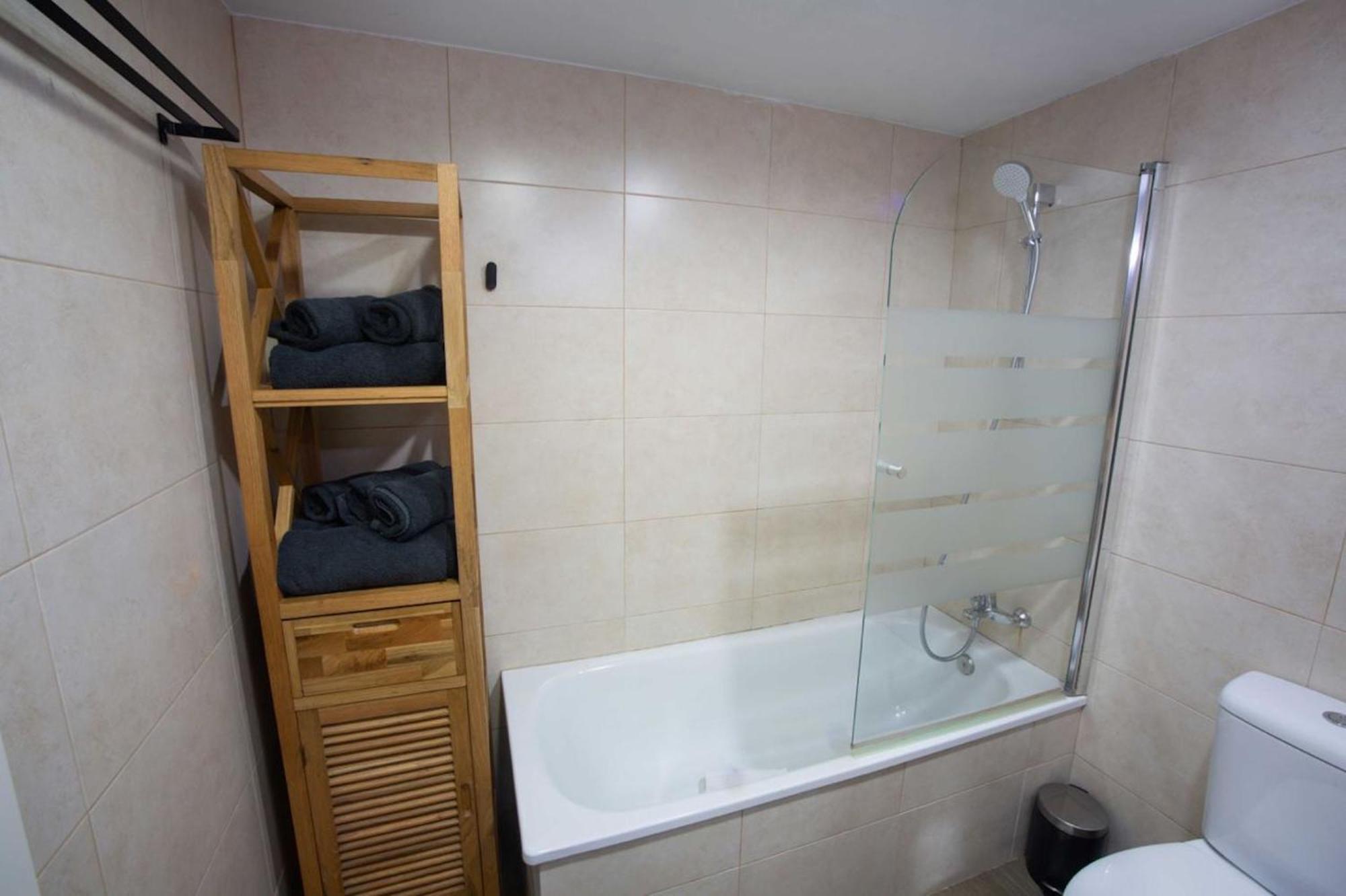 Holidays2Malaga Lagunillas 3 Bedrooms Downtown Local Area 500Mb Free Wifi ภายนอก รูปภาพ